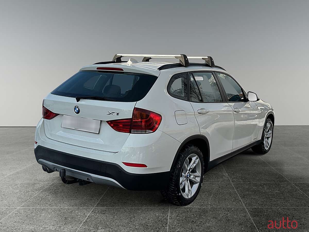 2015' BMW X1 photo #5