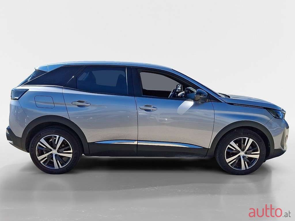 2024' Peugeot 3008 photo #6