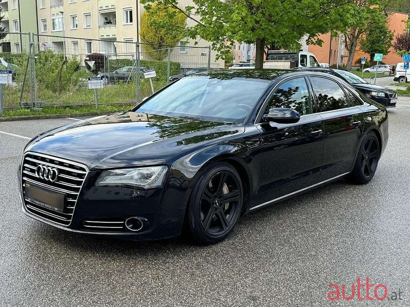 2010' Audi A8 photo #3