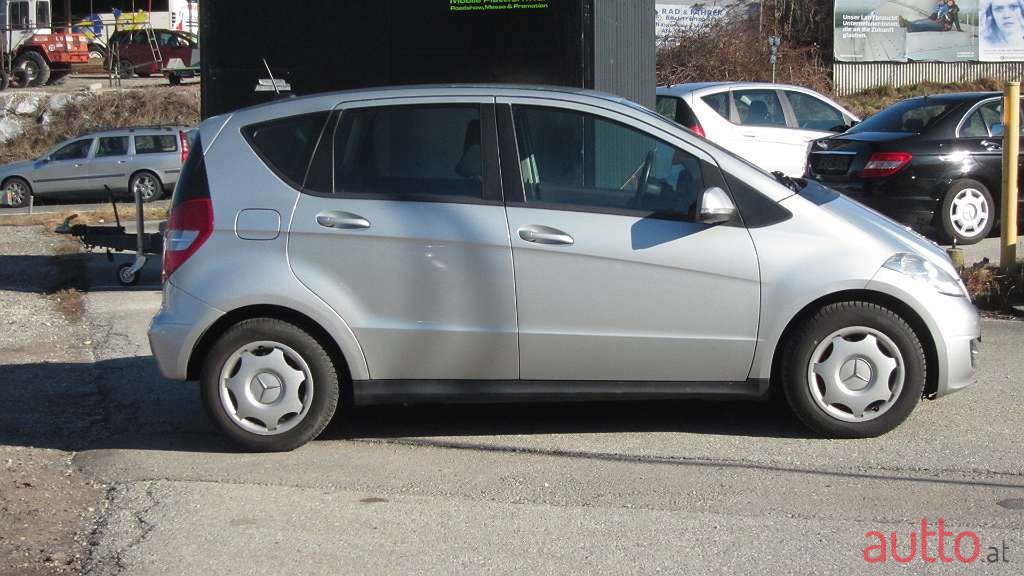 2010' Mercedes-Benz A-Klasse photo #4