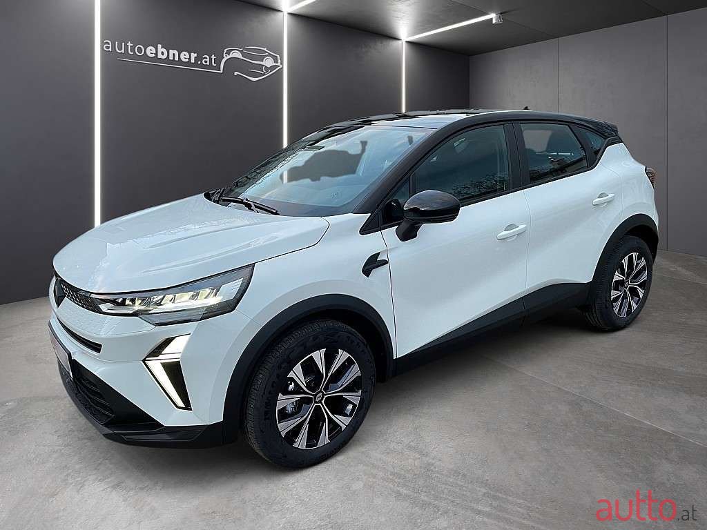 2024' Renault Captur photo #2