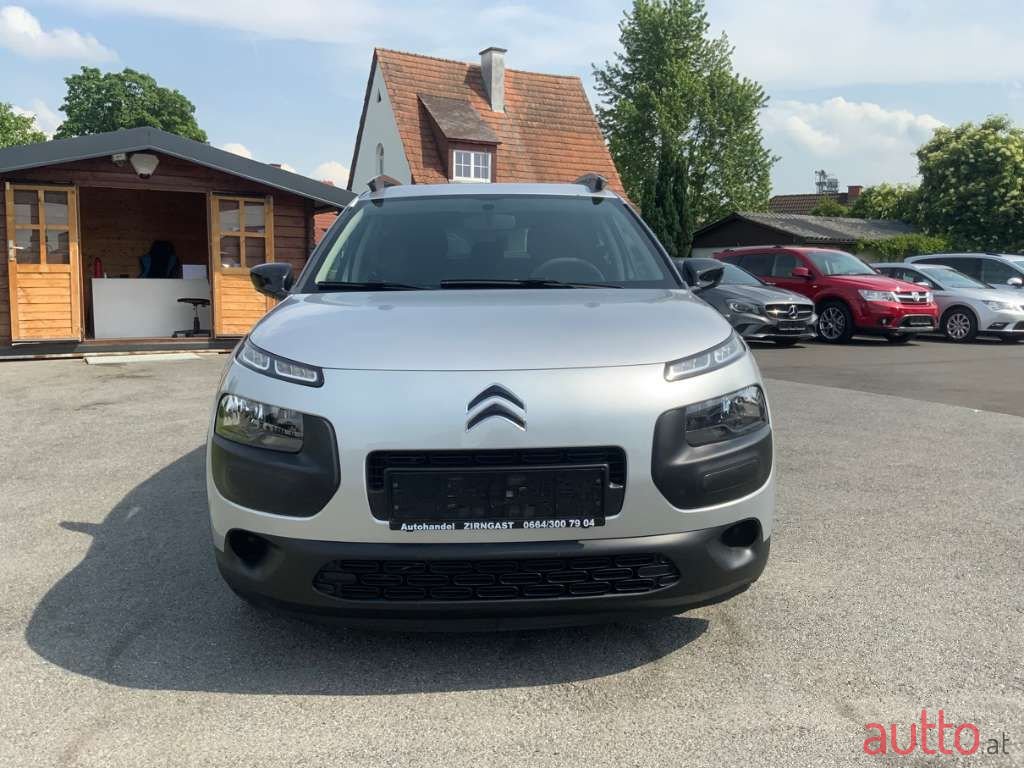 2016' Citroen C4 Cactus photo #2