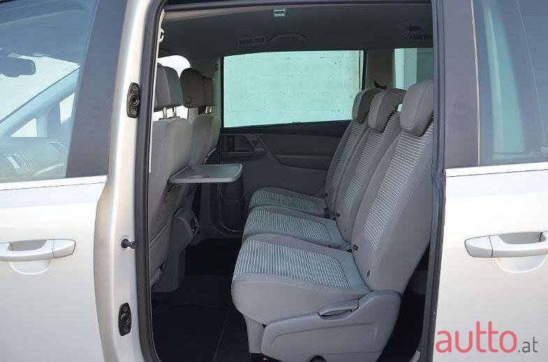 2014' SEAT Alhambra photo #1