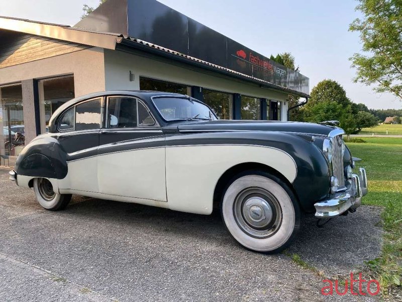 1960' Jaguar Mark IX photo #3