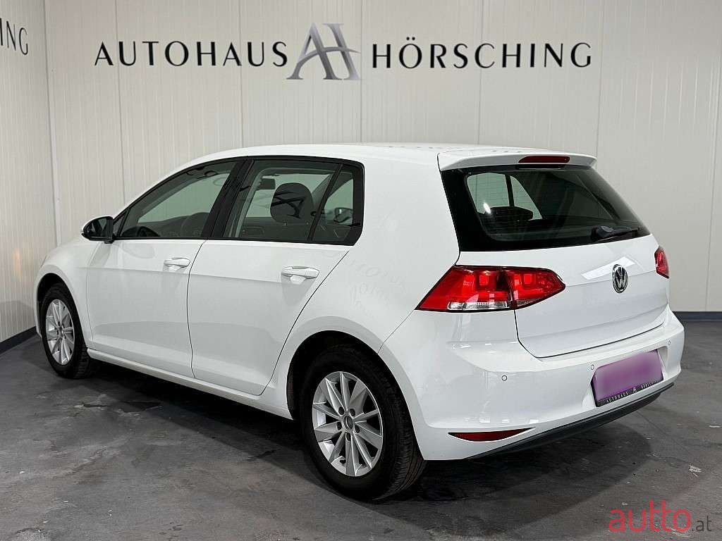2014' Volkswagen Golf photo #4