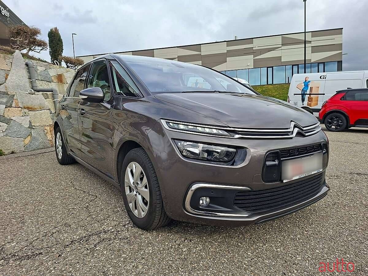 2017' Citroen C4 Picasso photo #4