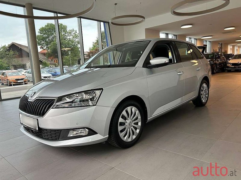 2021' Skoda Fabia photo #3