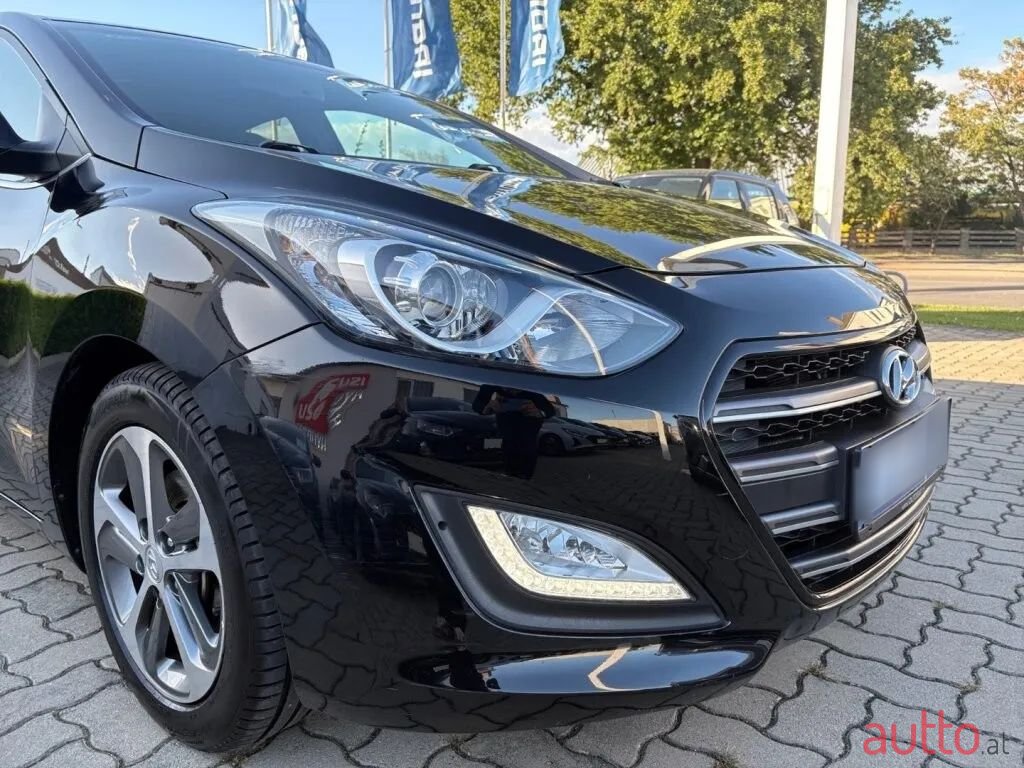 2016' Hyundai i30 photo #3