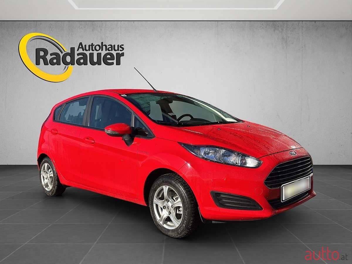 2014' Ford Fiesta photo #2