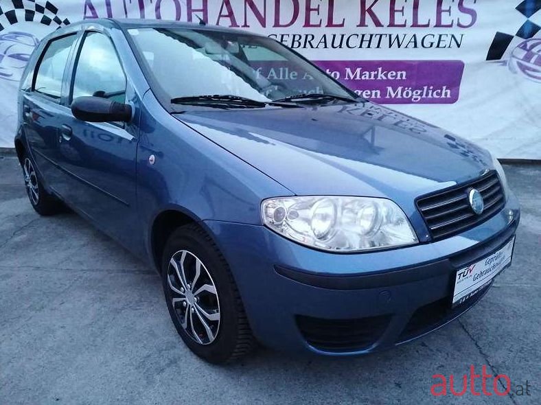 2005' Fiat Punto photo #1