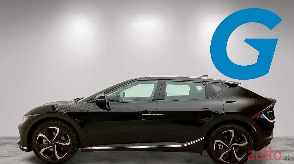 2022' Kia EV6 photo #5