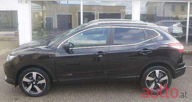 2015' Nissan Qashqai photo #1