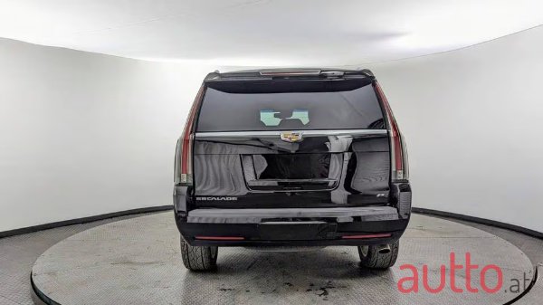 2015' Cadillac Escalade PLATINUM photo #3