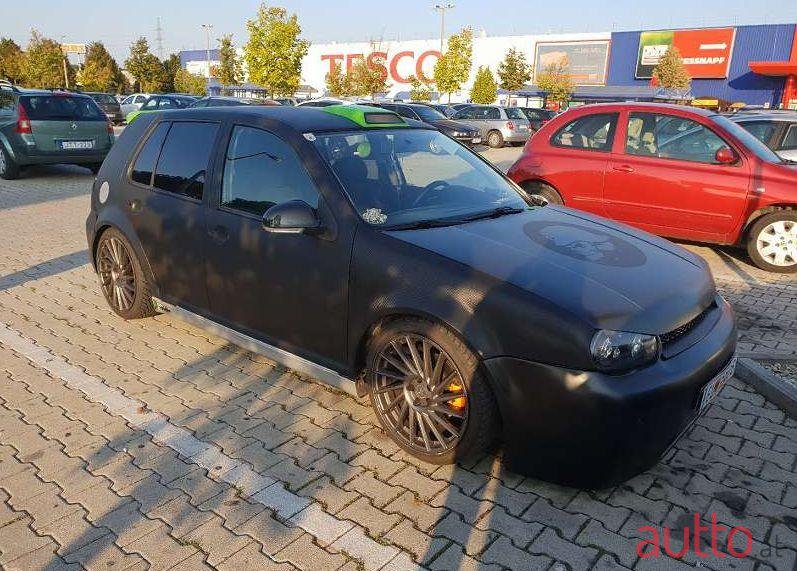 1998' Volkswagen Golf photo #1