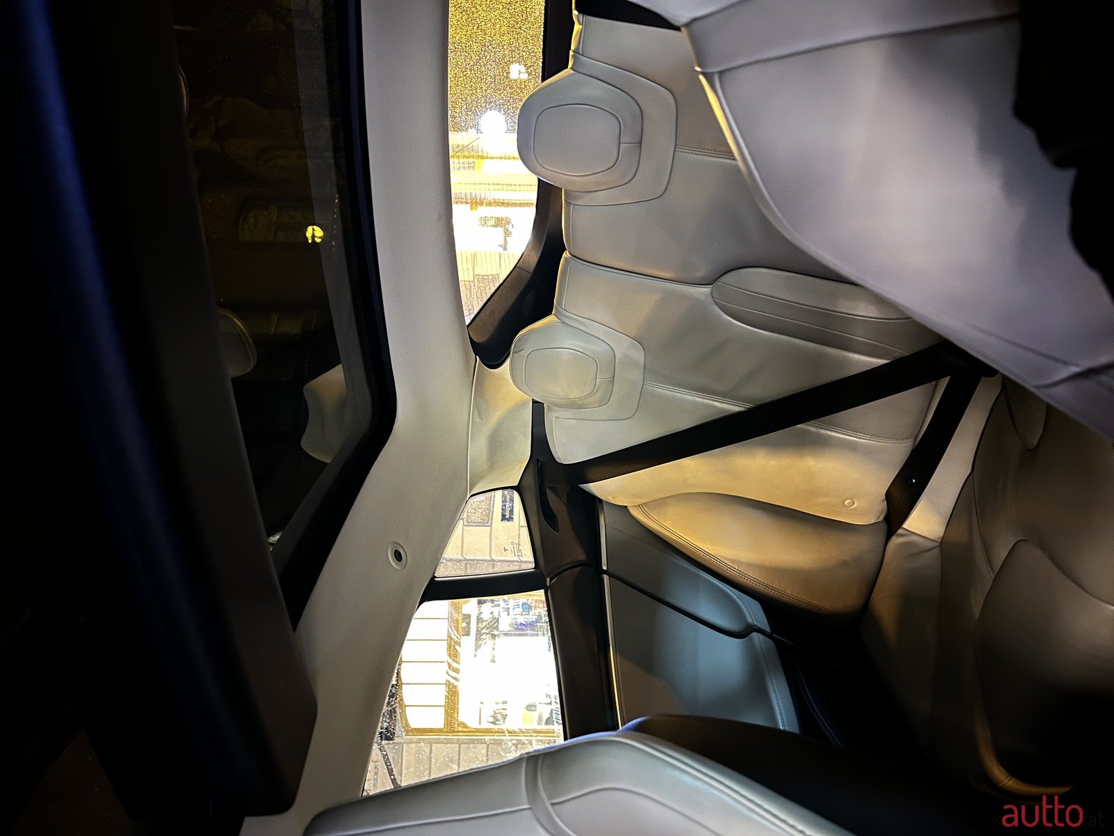 2014' Tesla Model S 85 D photo #5