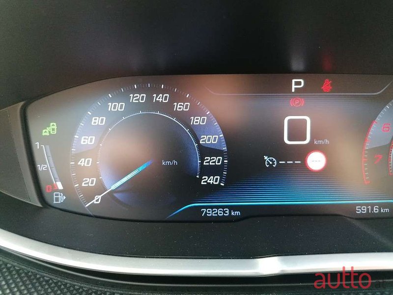 2017' Peugeot 3008 photo #6