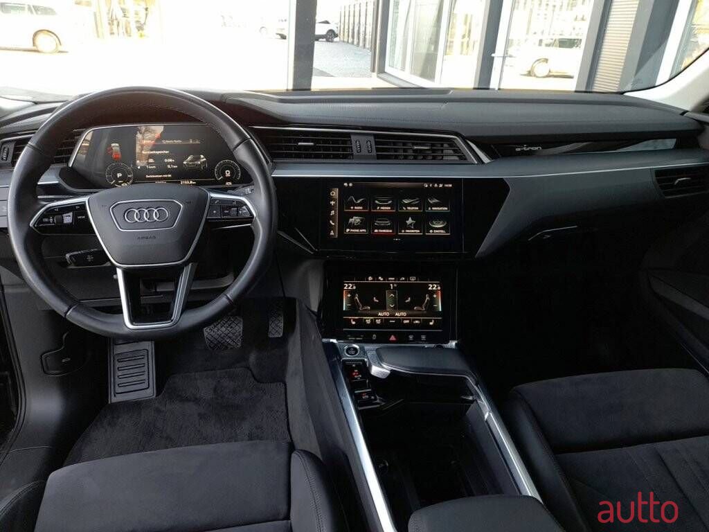 2023' Audi e-tron photo #4