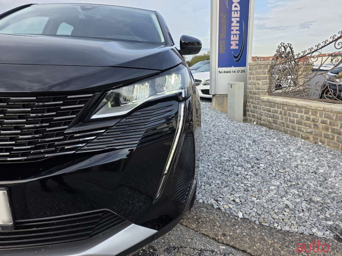 2021' Peugeot 3008 photo #5