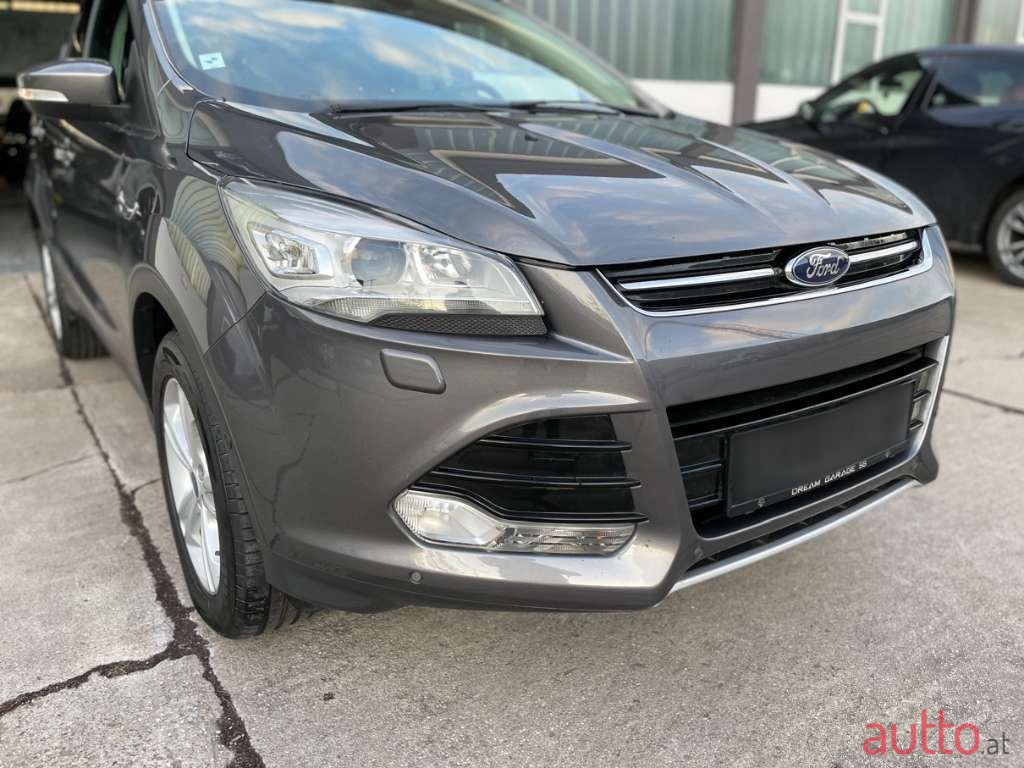 2013' Ford Kuga photo #4