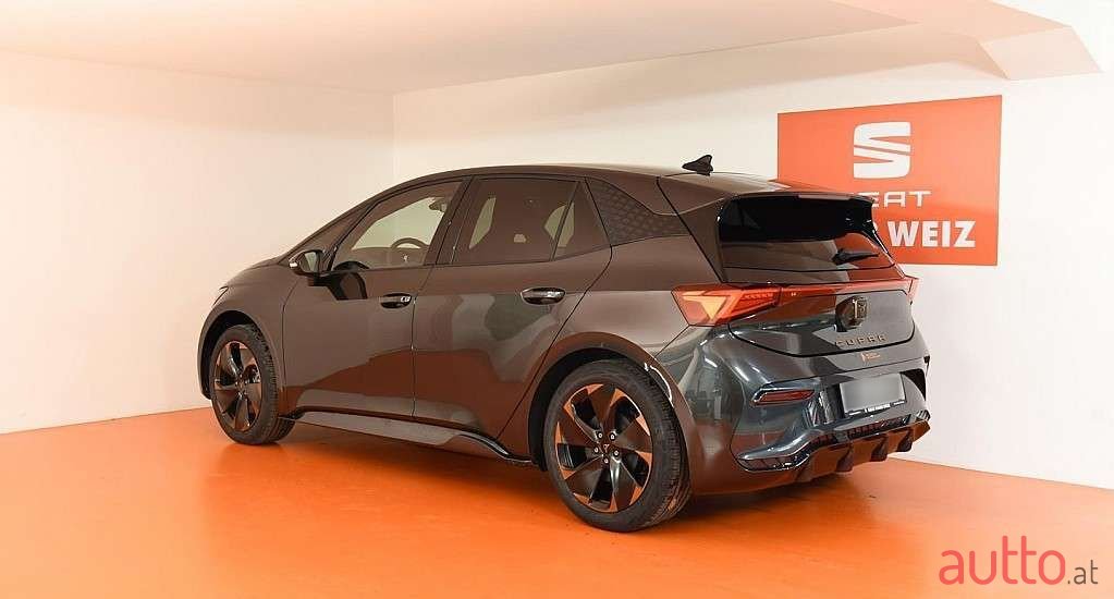 2023' Cupra Born photo #3