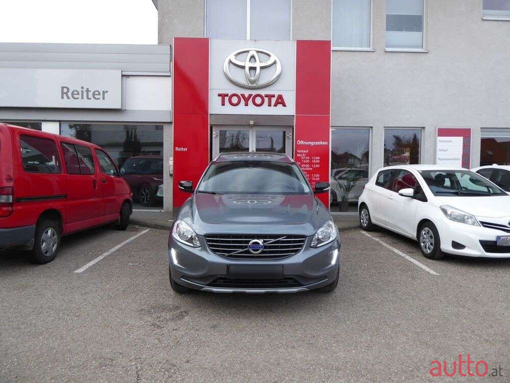 2016' Volvo XC60 photo #1