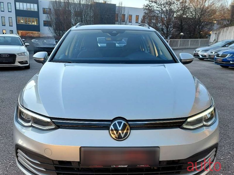 2021' Volkswagen Golf photo #3