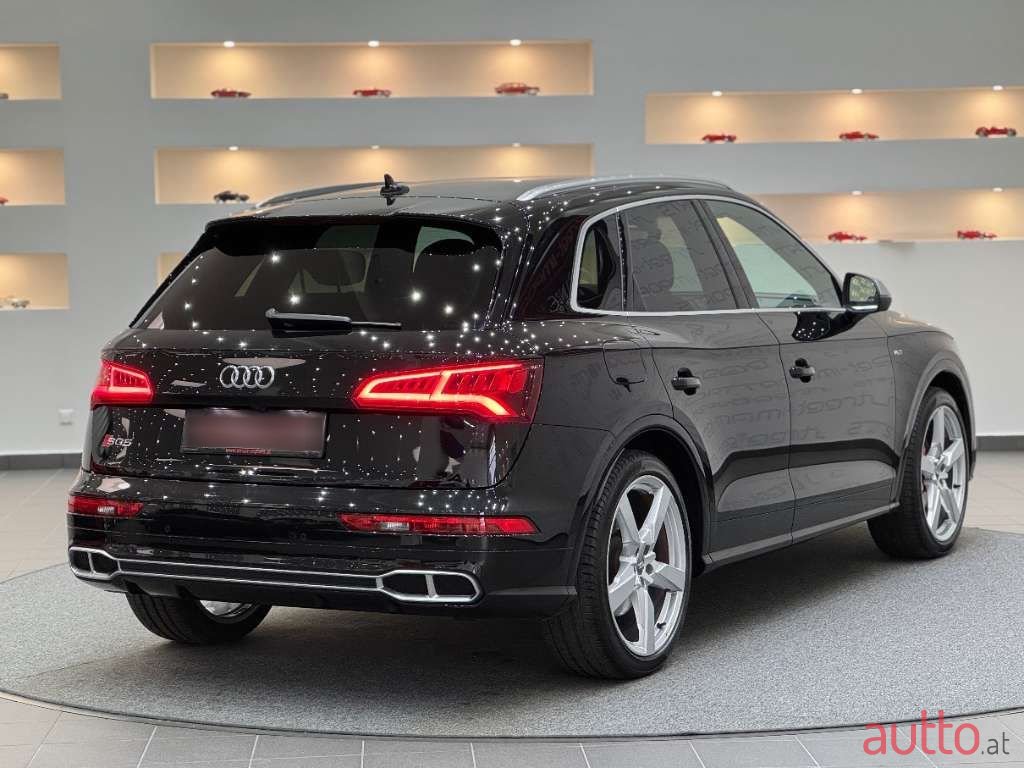 2018' Audi Q5 photo #4