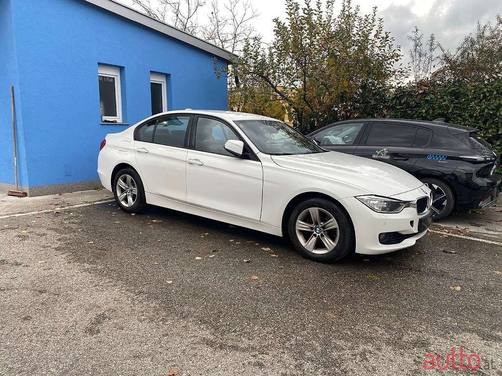 2012' BMW 3Er-Reihe photo #4