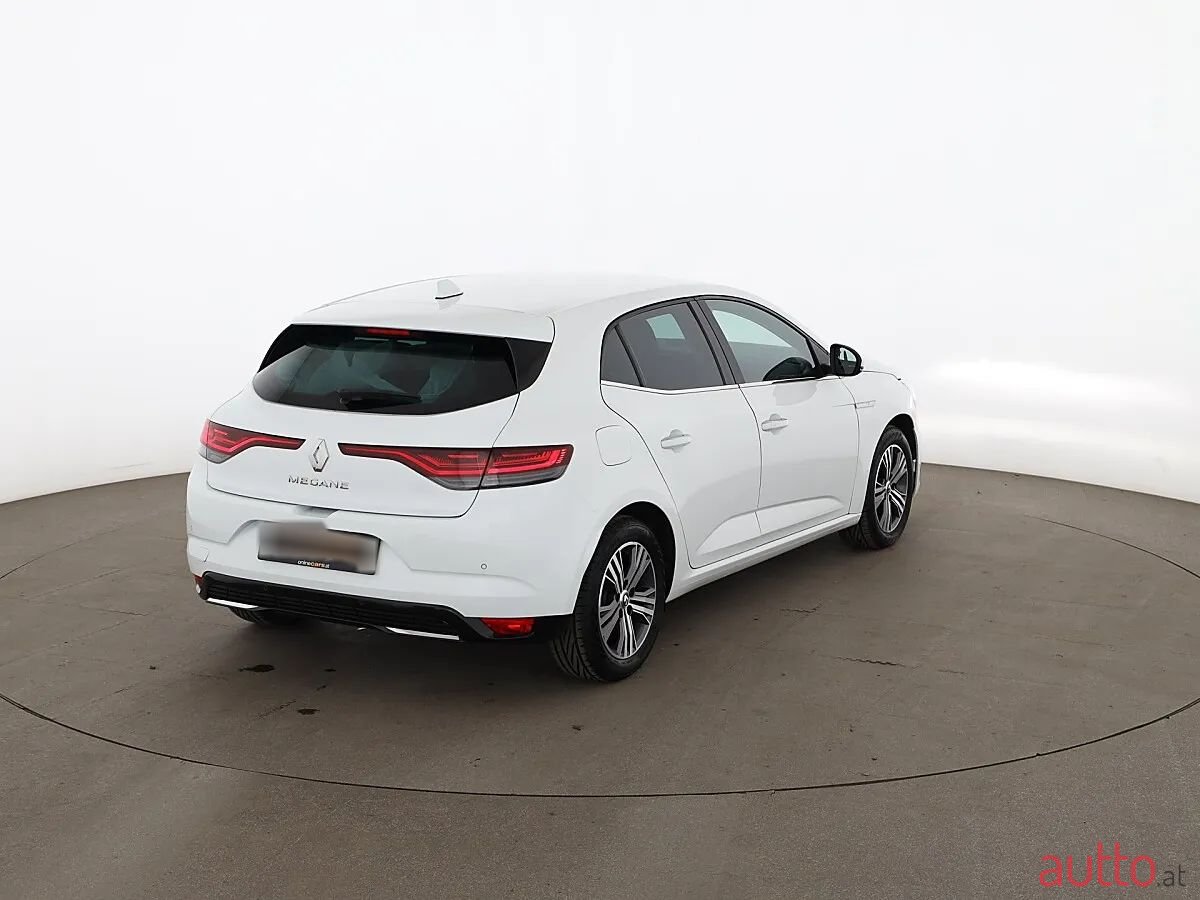2021' Renault Megane photo #2