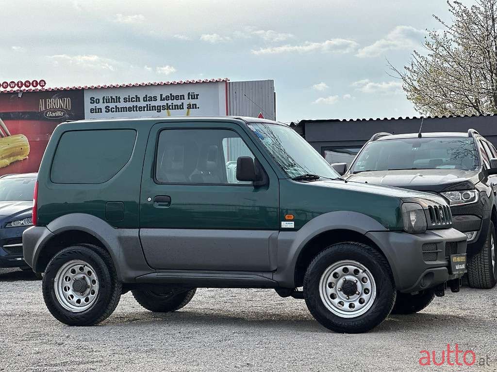 2009' Suzuki Jimny photo #1