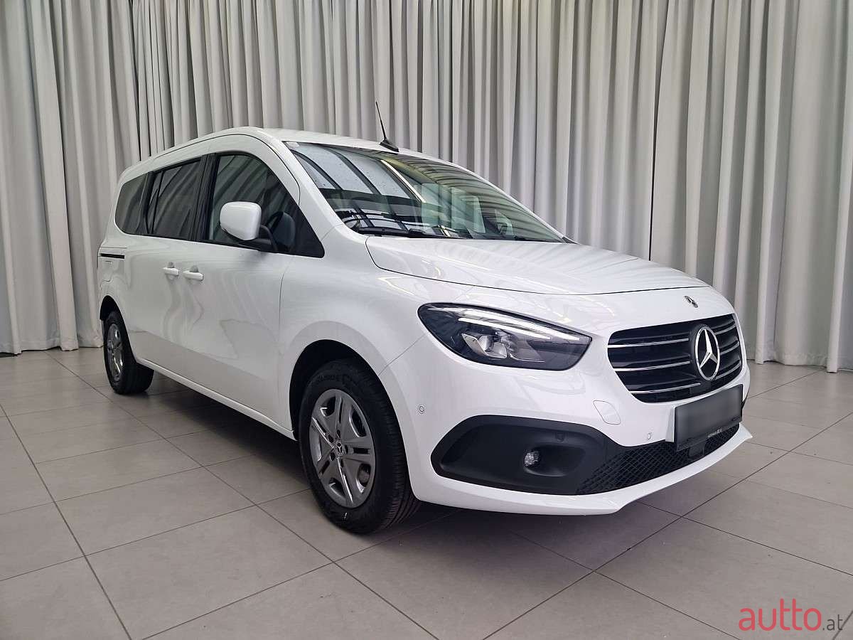 2024' Mercedes-Benz T-Klasse photo #3