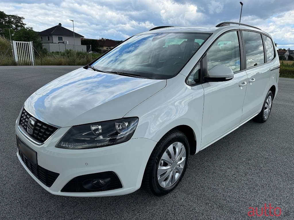 2020' SEAT Alhambra photo #3