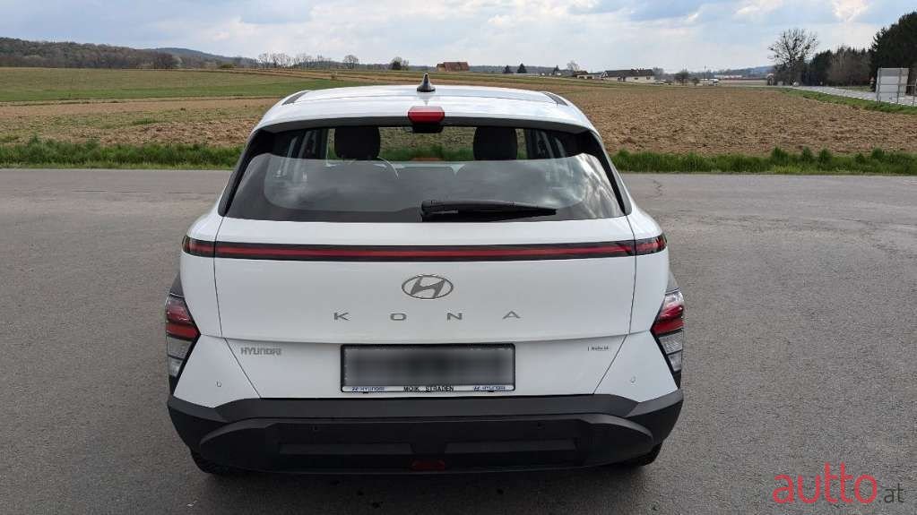 2024' Hyundai Kona photo #4