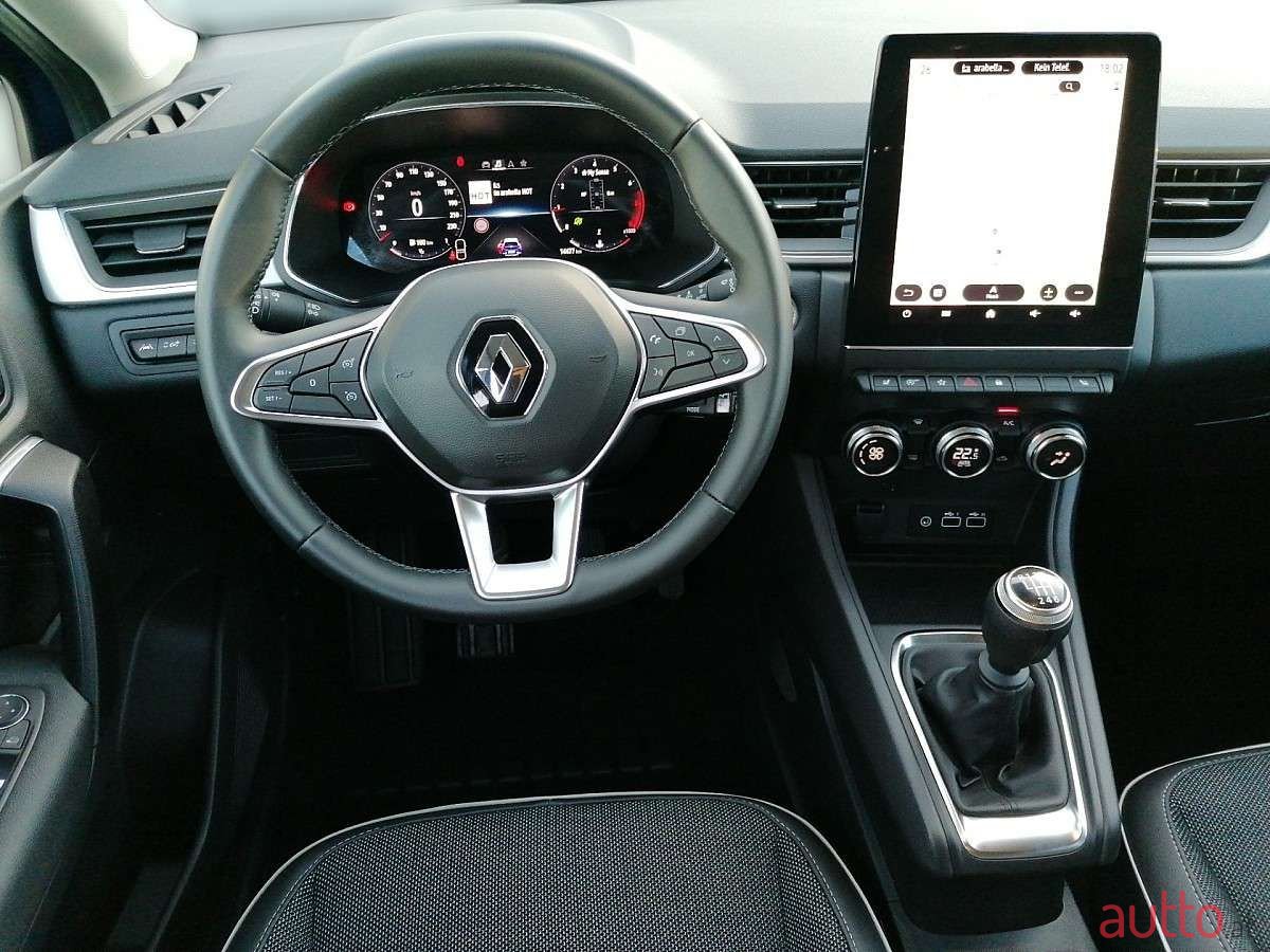 2024' Renault Captur photo #6