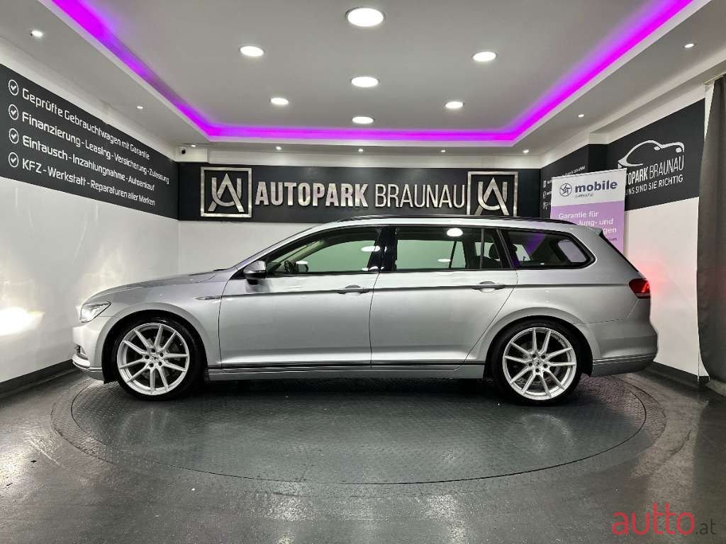 2016' Volkswagen Passat photo #3