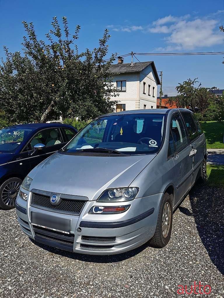 2004' Fiat Ulysse photo #1