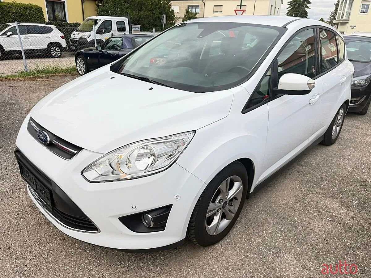 2013' Ford C-MAX photo #2