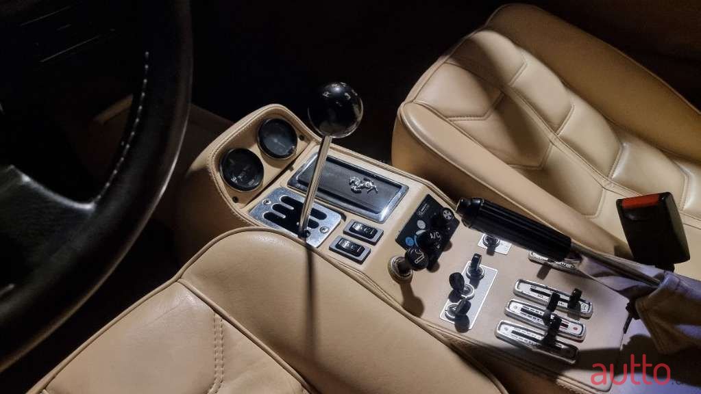 1985' Ferrari 308 photo #5