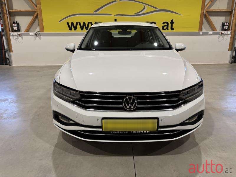 2021' Volkswagen Passat photo #5