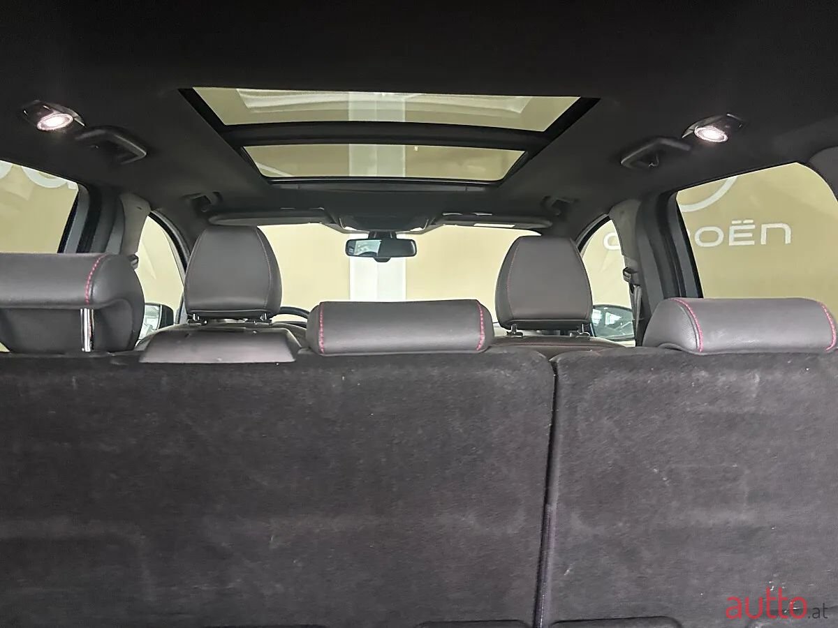2017' Ford Kuga photo #6