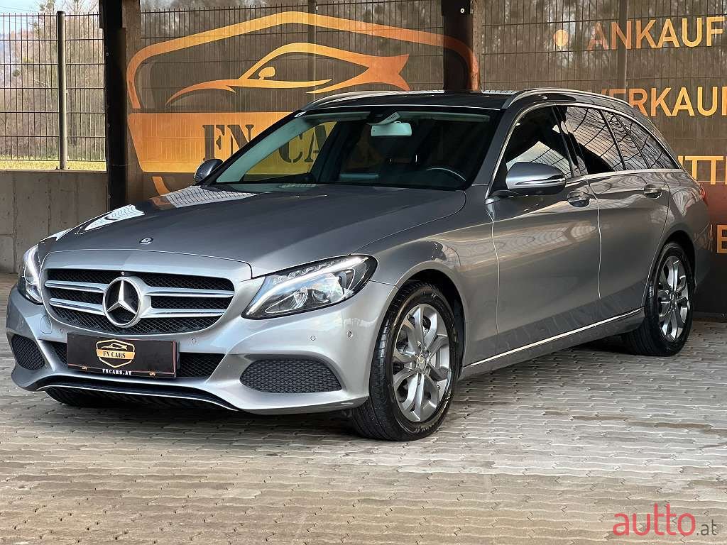 2015' Mercedes-Benz C-Klasse photo #3