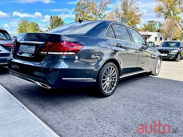 2015' Mercedes-Benz E-Klasse photo #3
