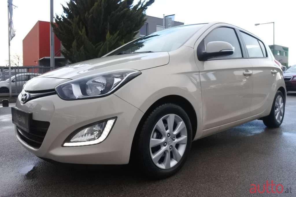 2014' Hyundai i20 photo #1