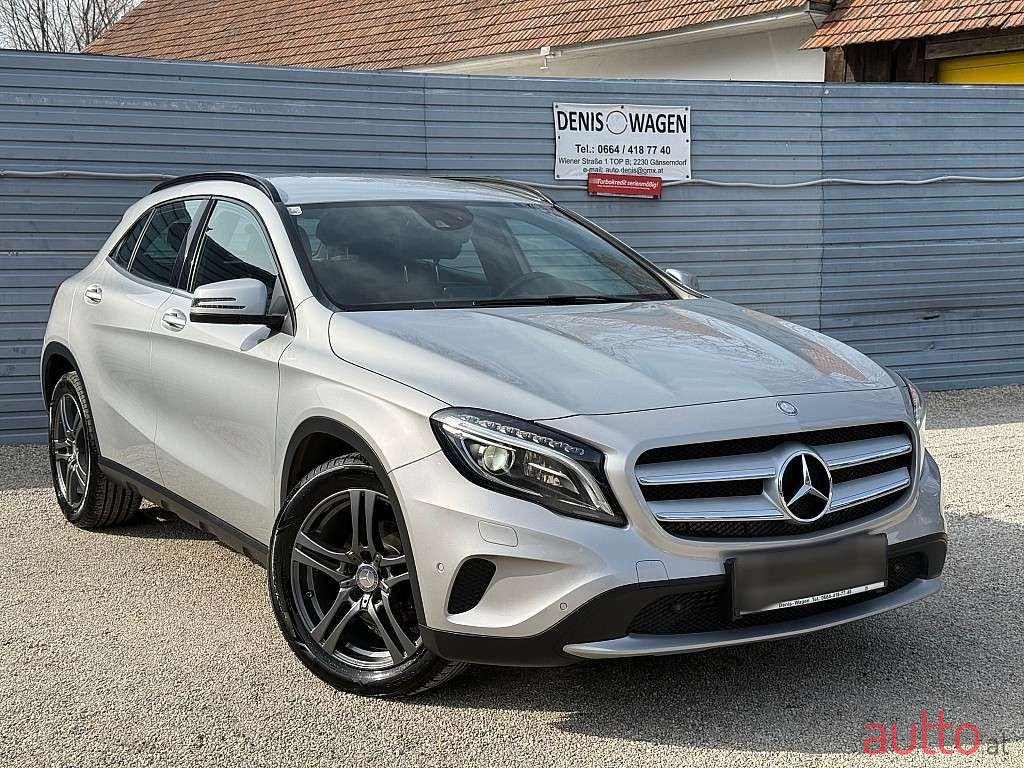 2014' Mercedes-Benz Gla-Klasse photo #2