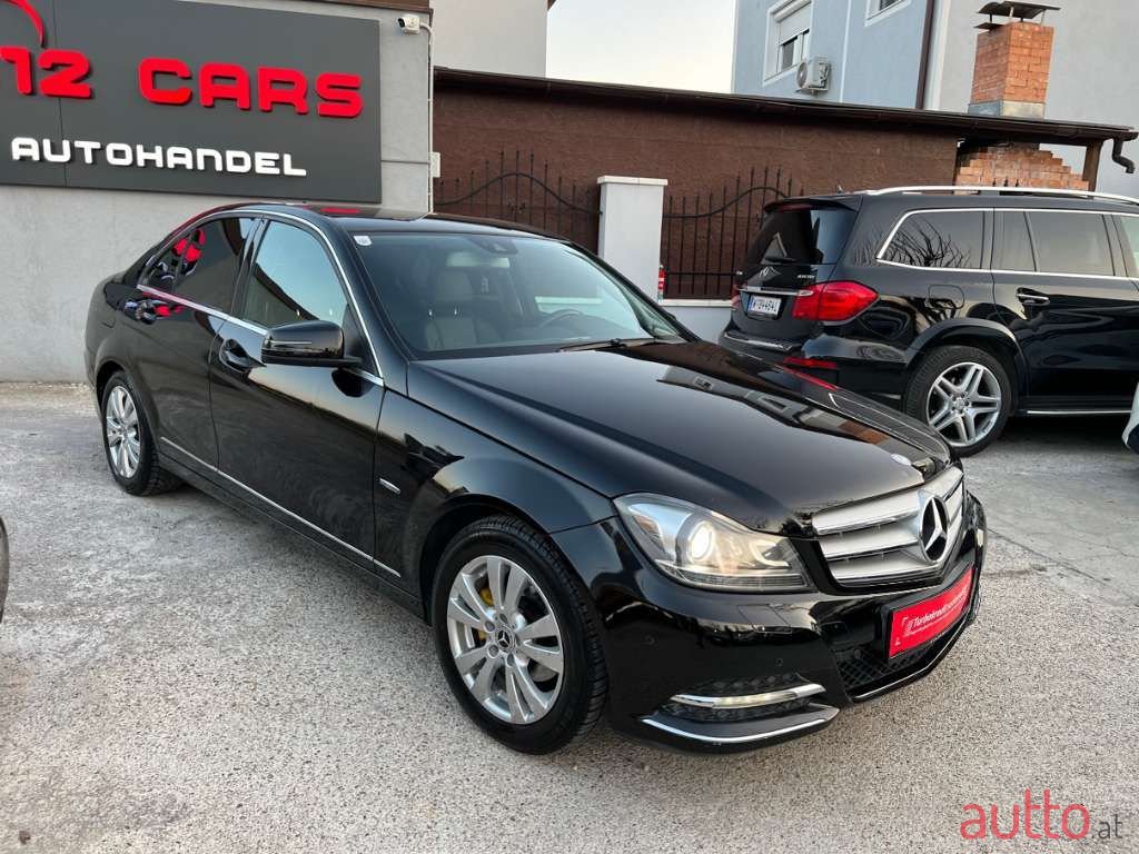 2012' Mercedes-Benz C-Klasse photo #6