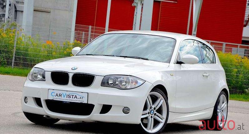 2009' BMW 1Er-Reihe photo #1