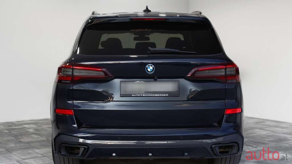 2022' BMW X5 photo #4