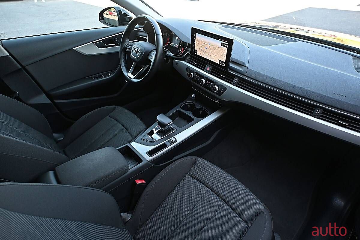2022' Audi A4 photo #3