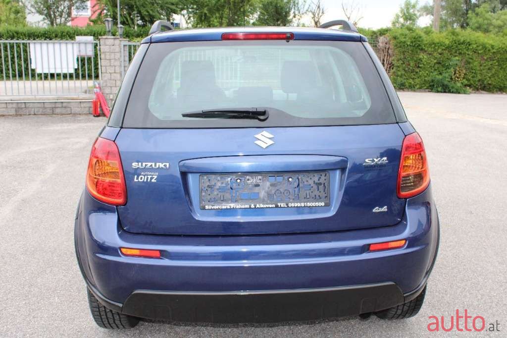 2009' Suzuki SX4 photo #6