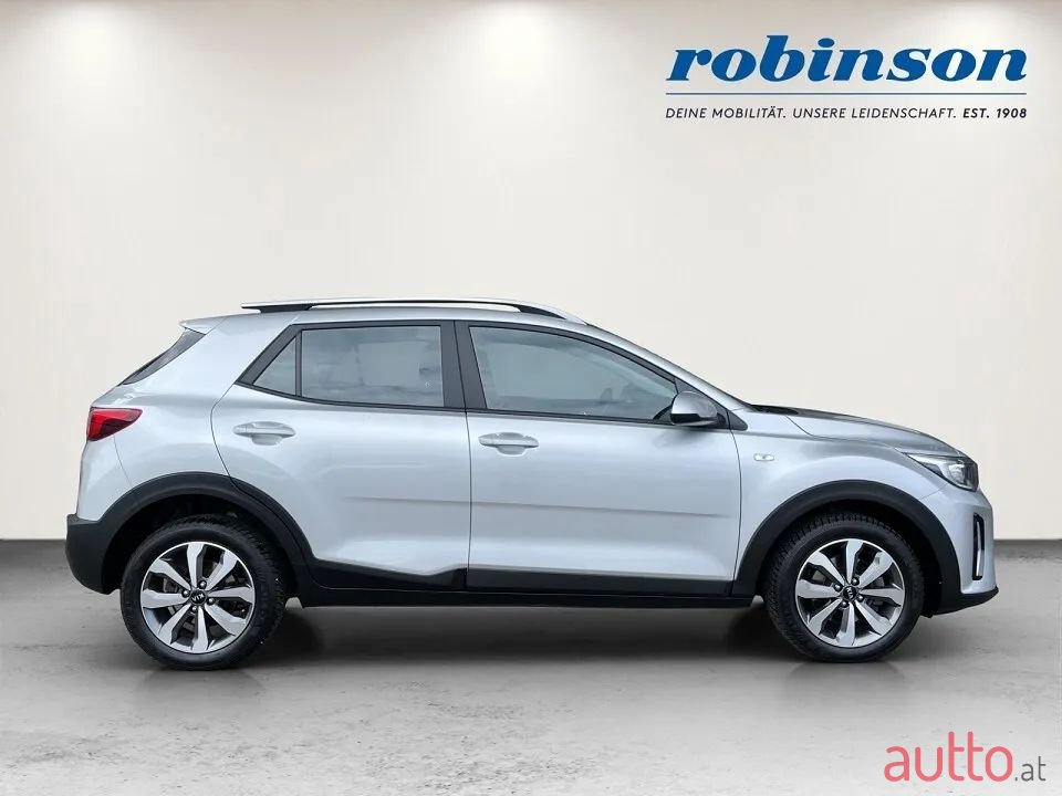 2020' Kia Stonic photo #2
